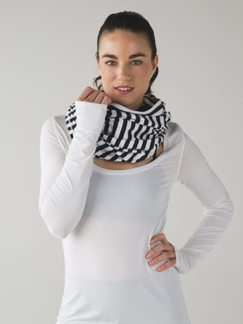 Lululemon Vinyasa Scarf Zips – Apex Stripe (Black/White)